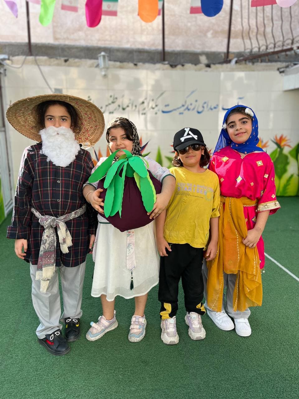 دبستان و پیشدبستانی باغ ستارهها